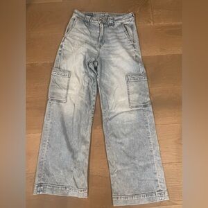 American Eagle Size: 0 Baggy Fit stretchy Jeans